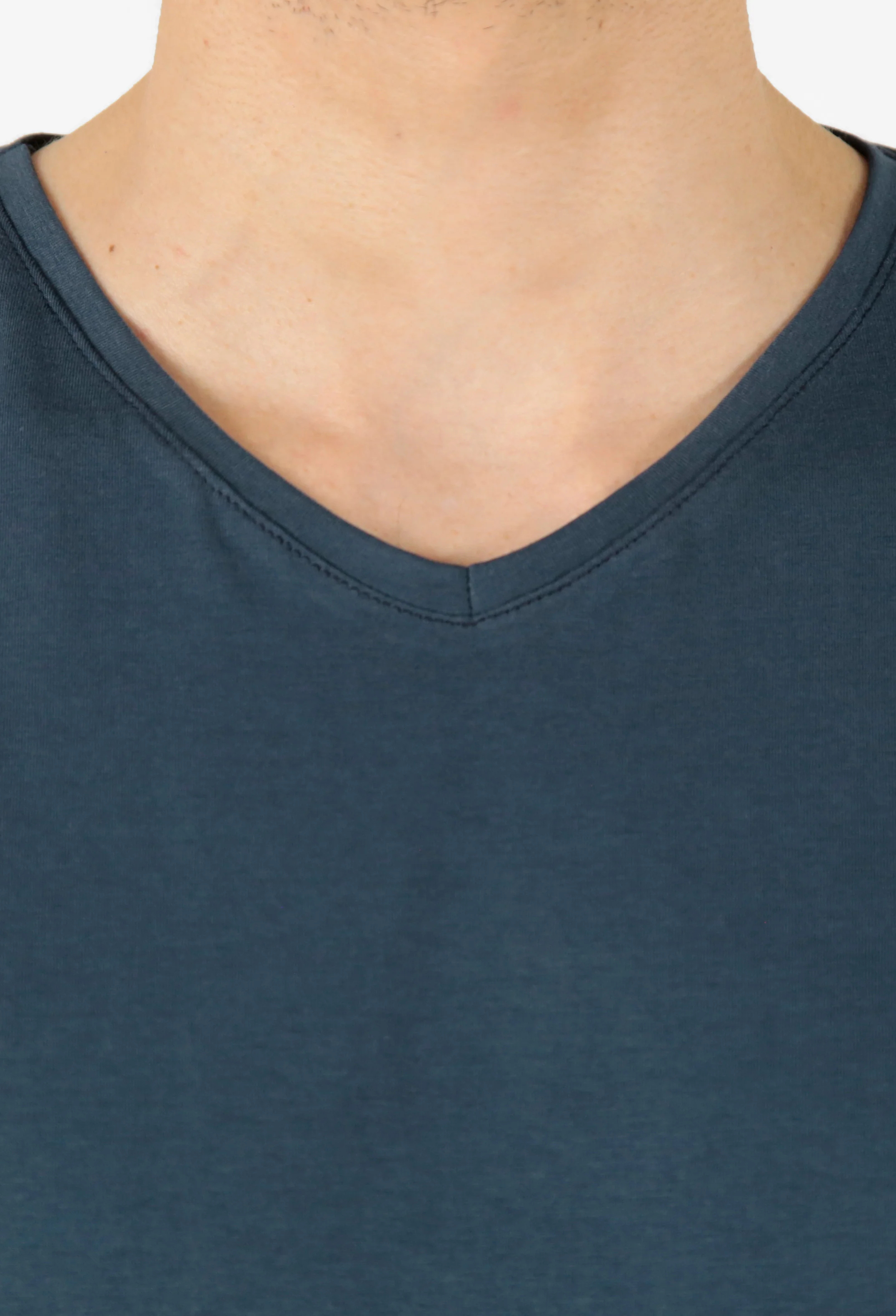 Camiseta Premium Algodão Egípcio Gola V ÁS Clube