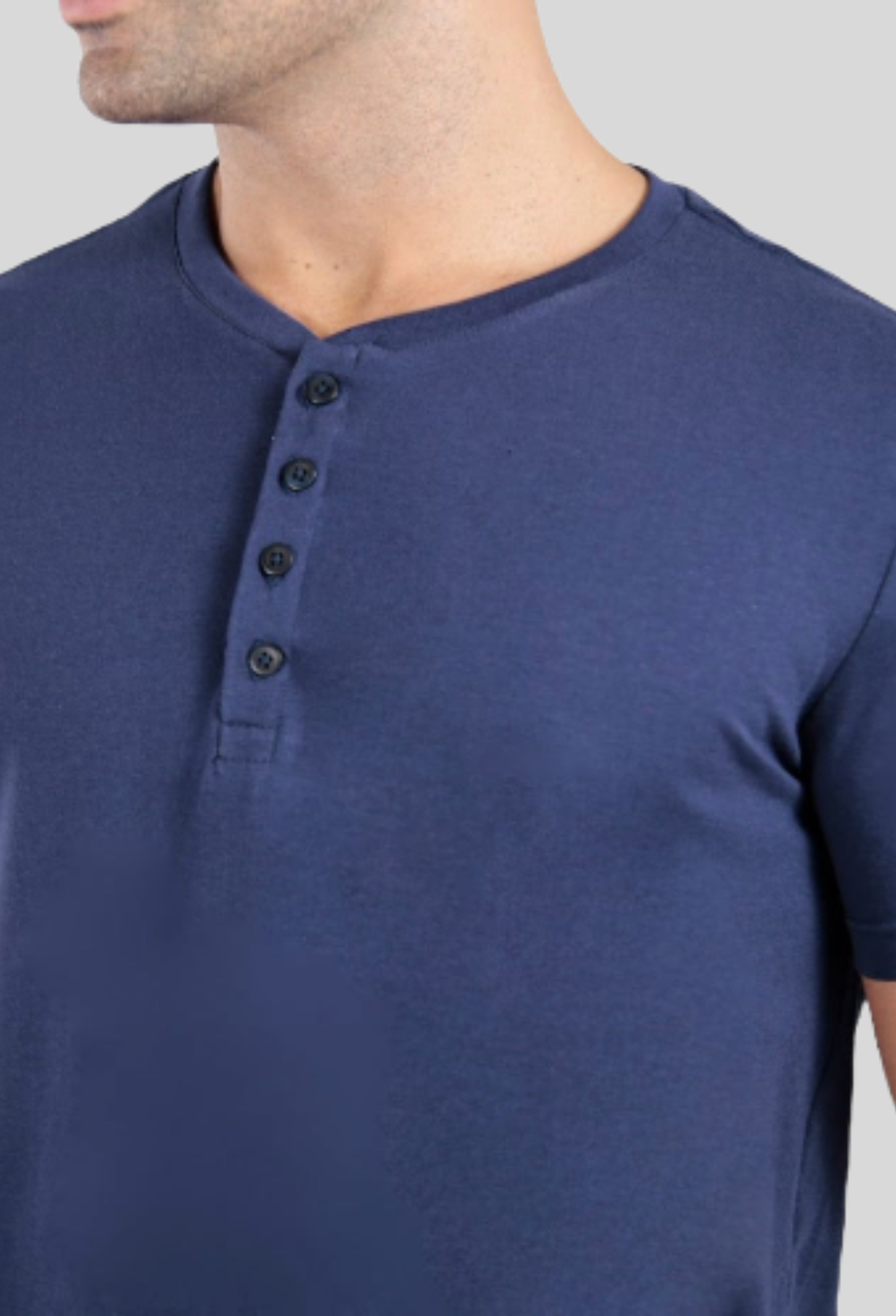 Camiseta Henley Egípcio Gola Padre ÀS Clube
